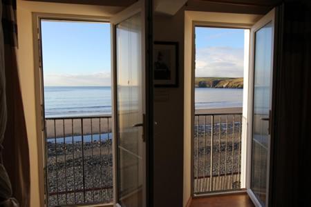Gwesty Ty Newydd Hotel Абърдарън Стая снимка